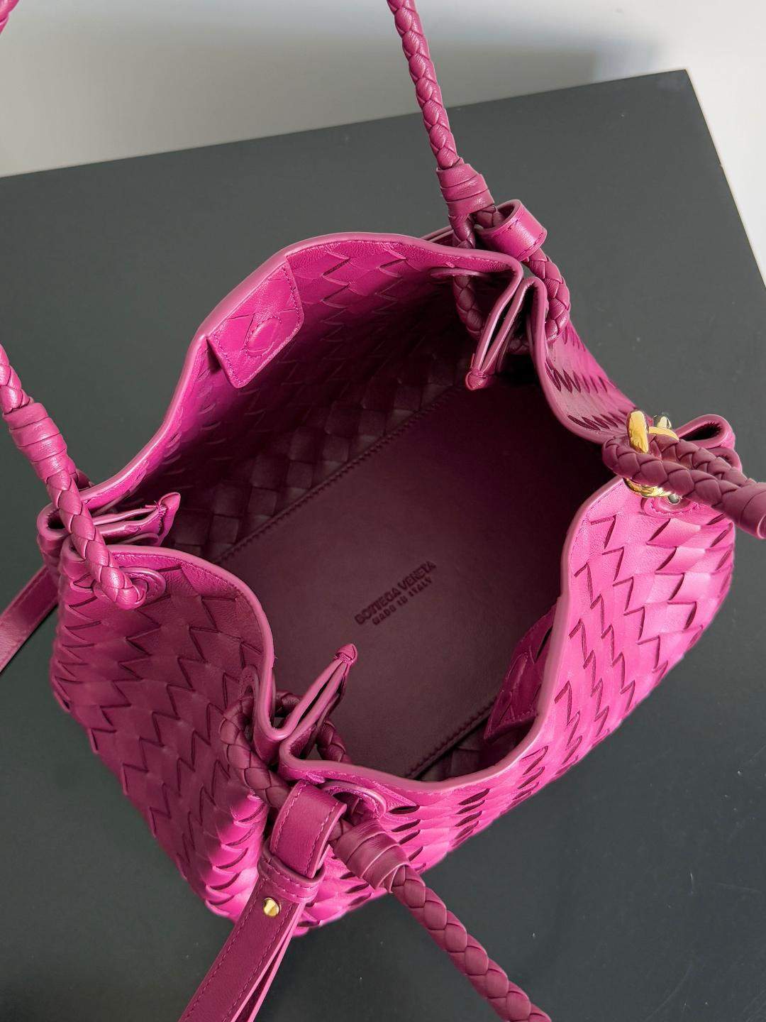 Premium Bottega Veneta Parachute Replica Bag - Image 8