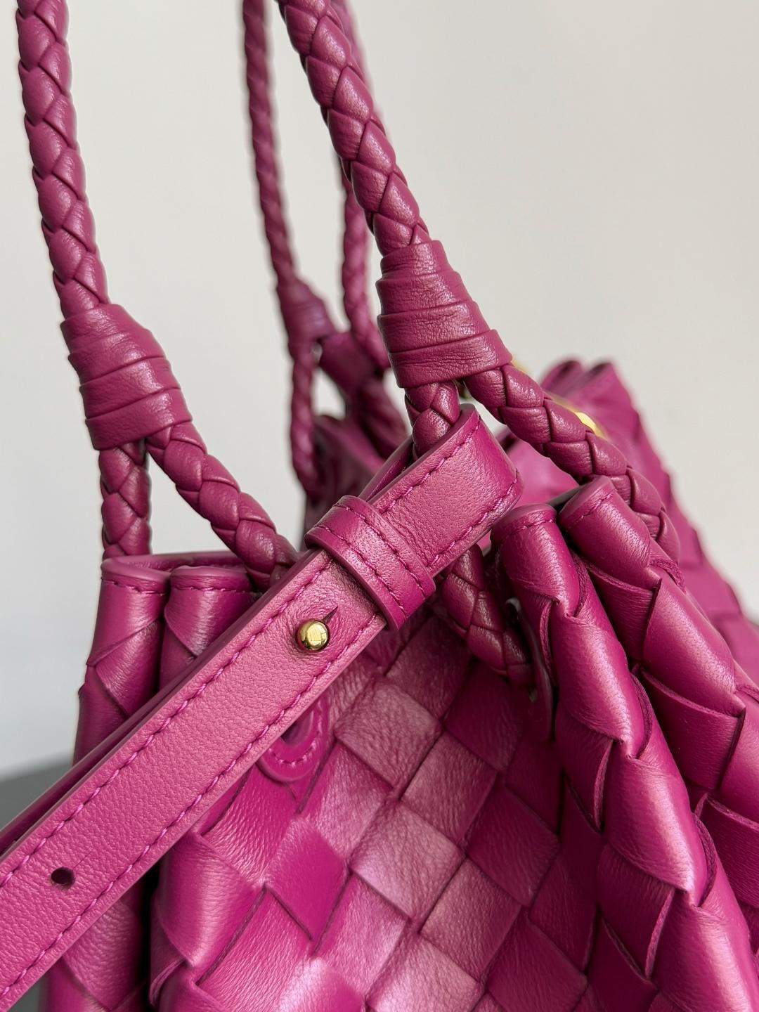 Premium Bottega Veneta Parachute Replica Bag - Image 5