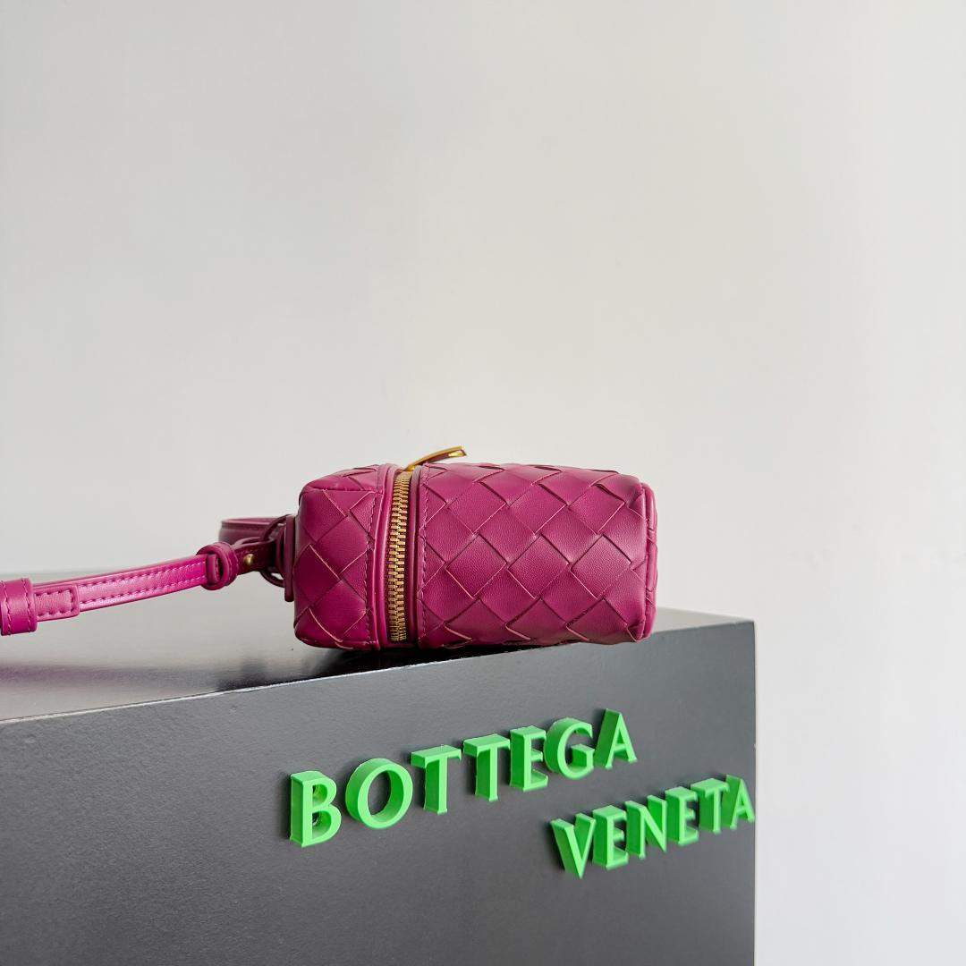 Buy Bottega Veneta Bang Bang Replica Bag - Image 3