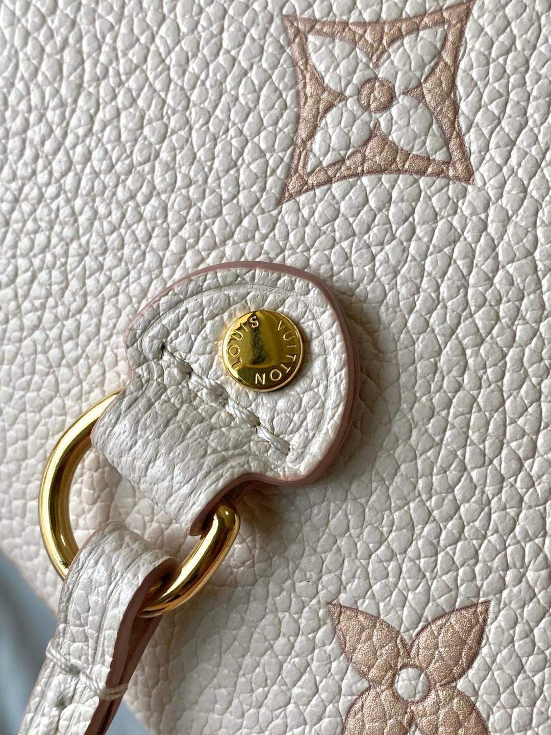 Luxury Louis Vuitton Neverfull MM Replica Bag - Image 9