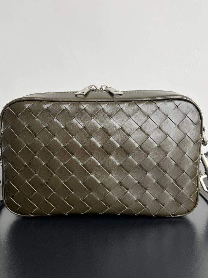 Shop Bottega Veneta Small Intrecciato Camera Replica Bag