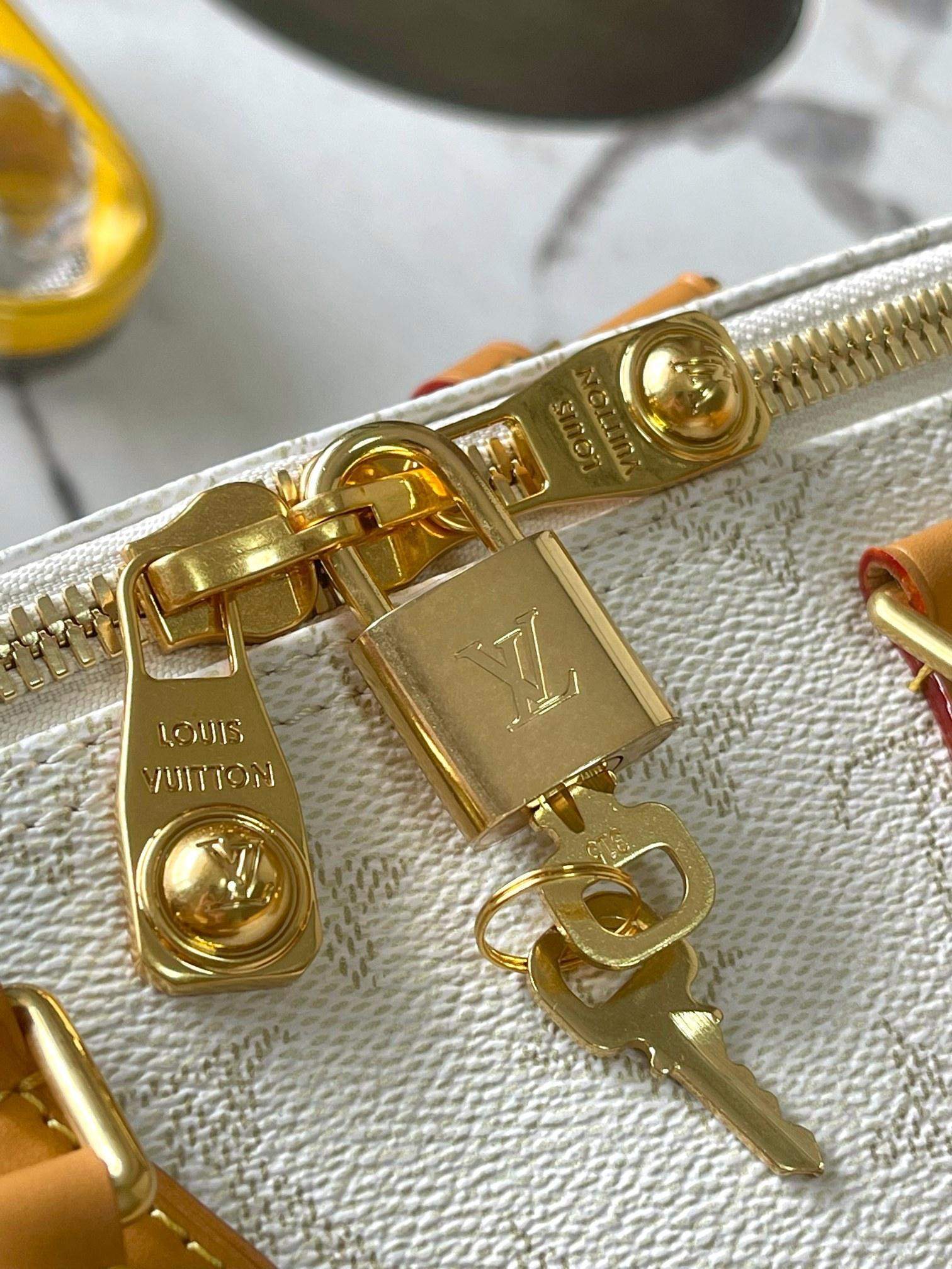 Louis Vuitton Keepall 45 replica bag - Image 8