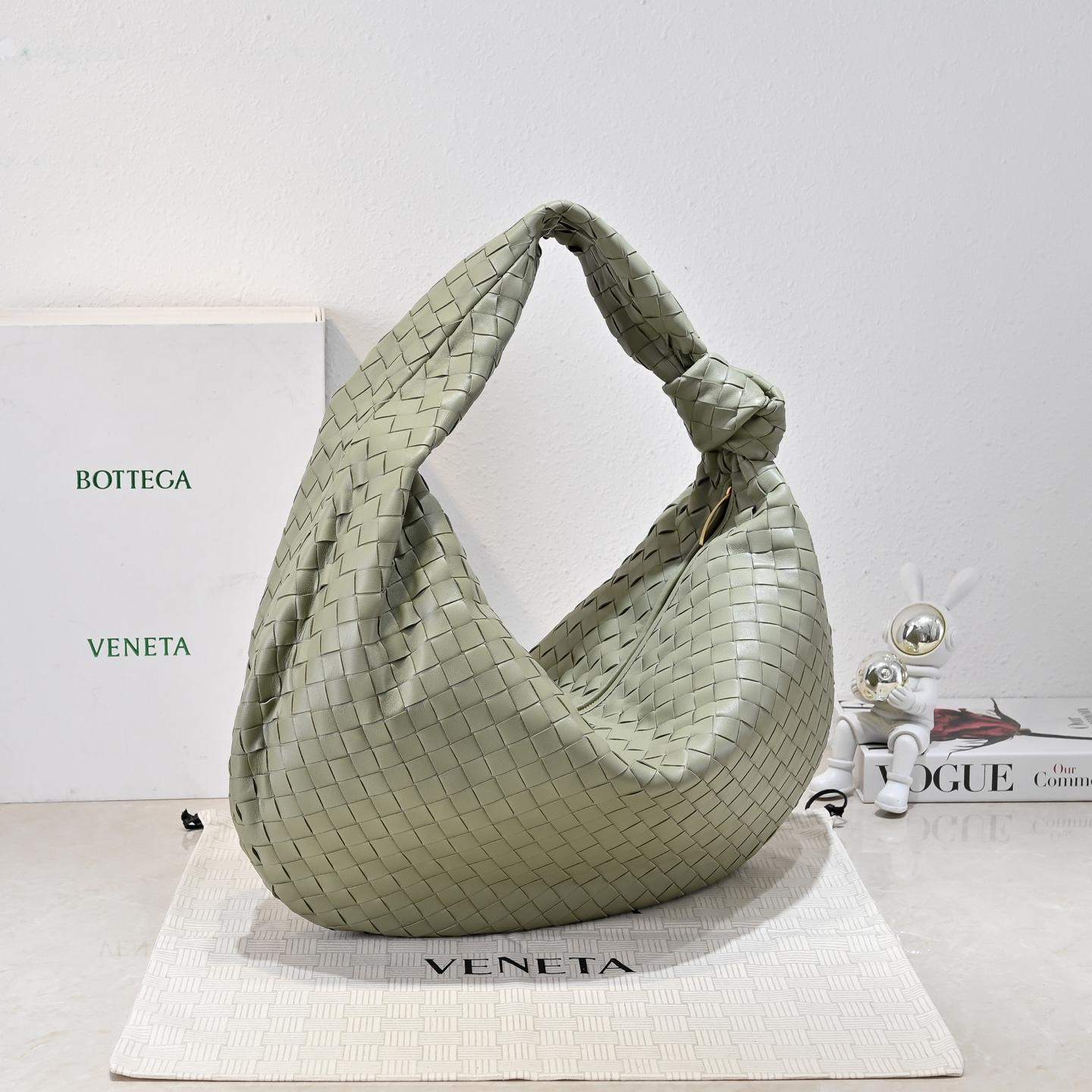 Premium Bottega Veneta Medium Jodie Replica Bag - Image 2