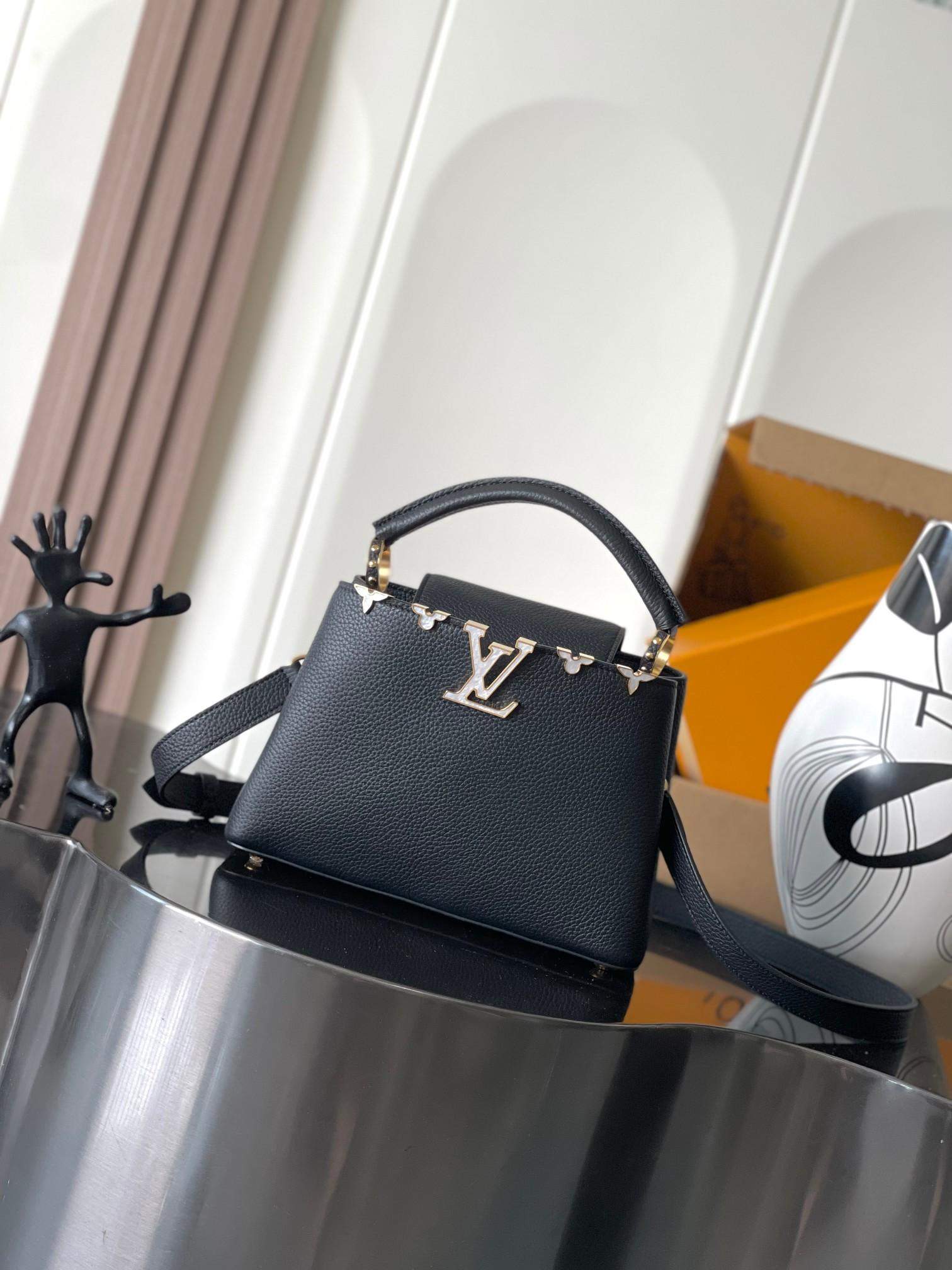 High Quality Louis Vuitton Capucines BB Replica Bag