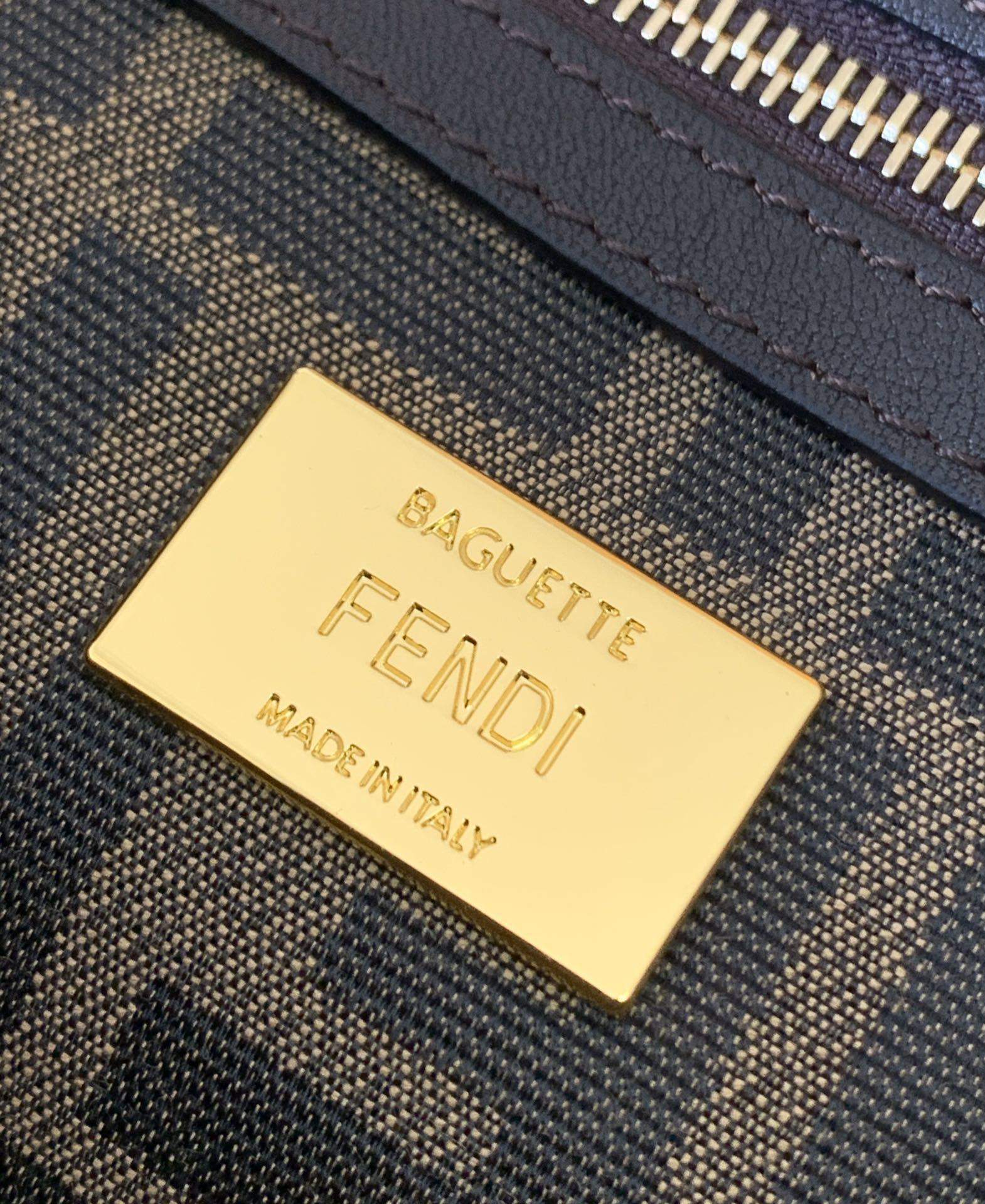 Top Grade Fendi Baguette Replica Bag - Image 9
