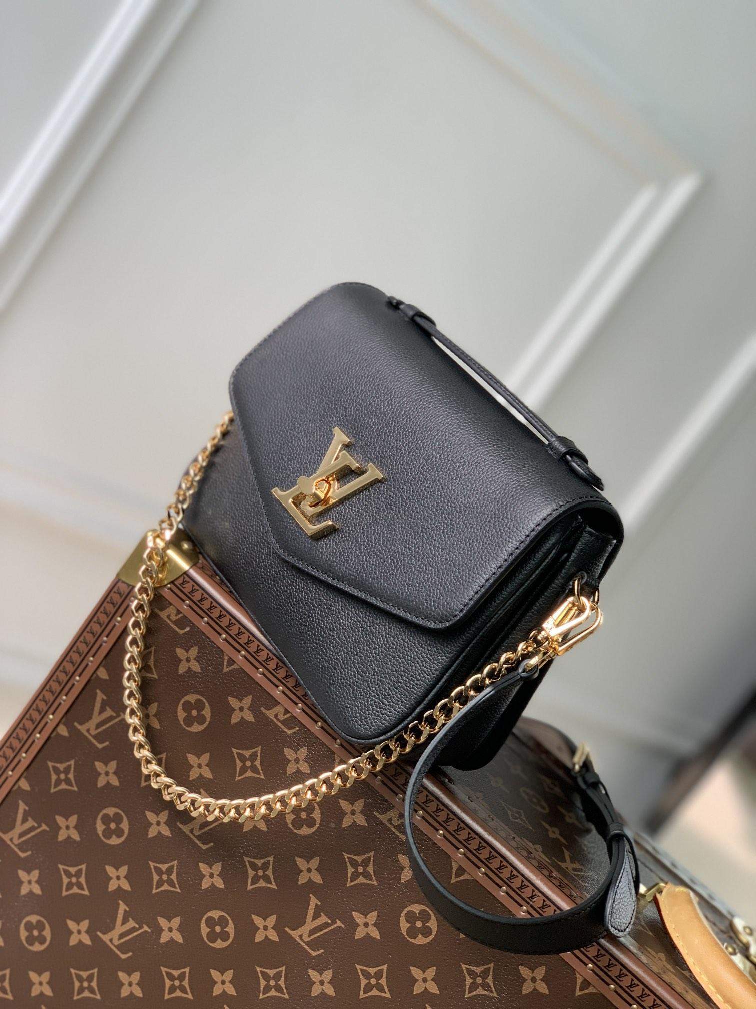 Luxury Replica Louis Vuitton Oxford Bag - Image 4