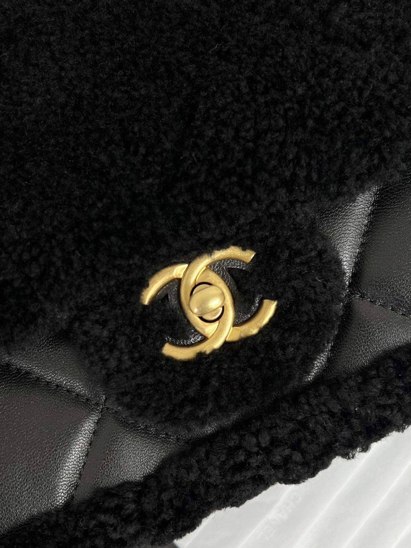 High Quality Shearling Replica Flap Bag - Image 6