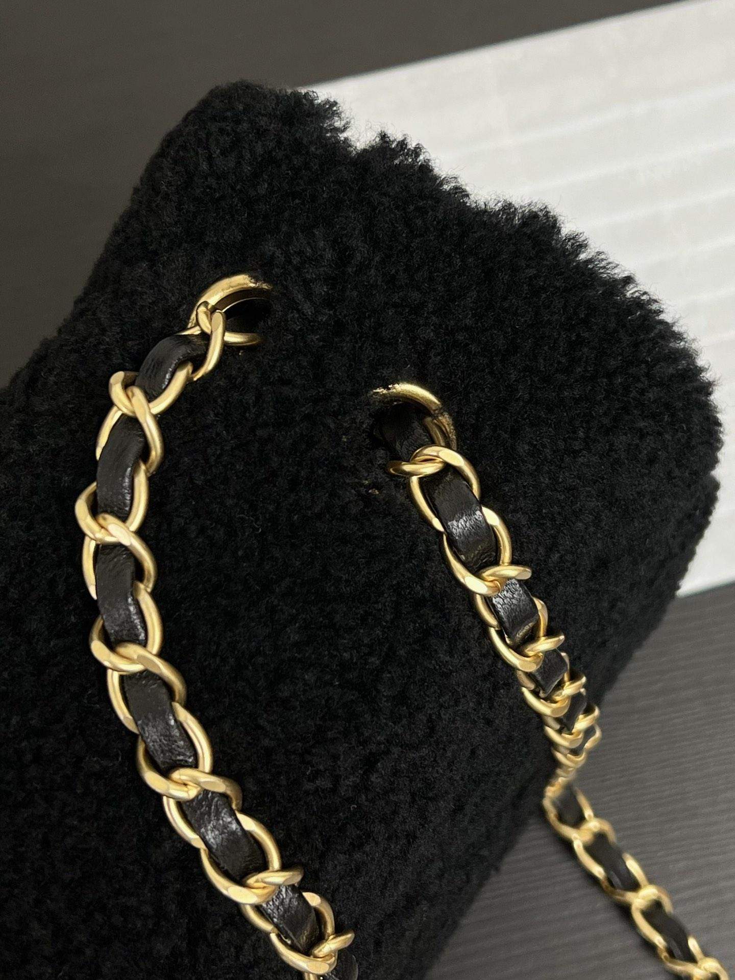 High Quality Shearling Replica Flap Bag - Image 5