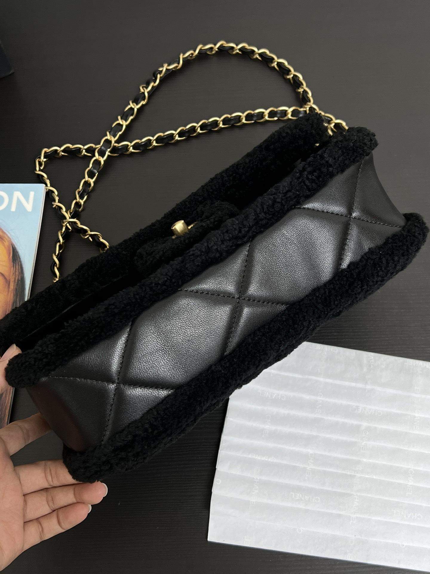 High Quality Shearling Replica Flap Bag - Image 4