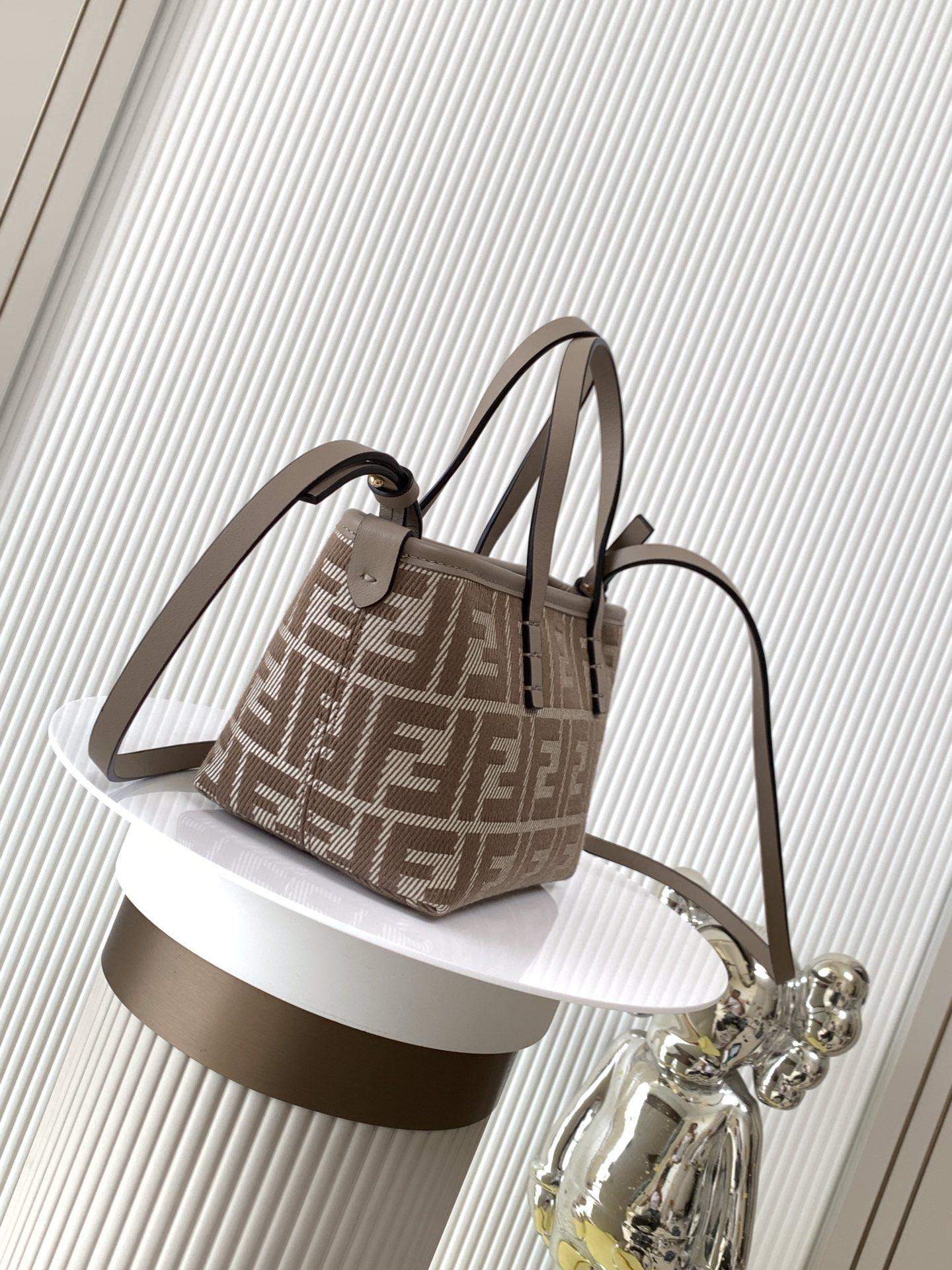 Luxury Replica Fendi Mini Roll Bag - Image 3