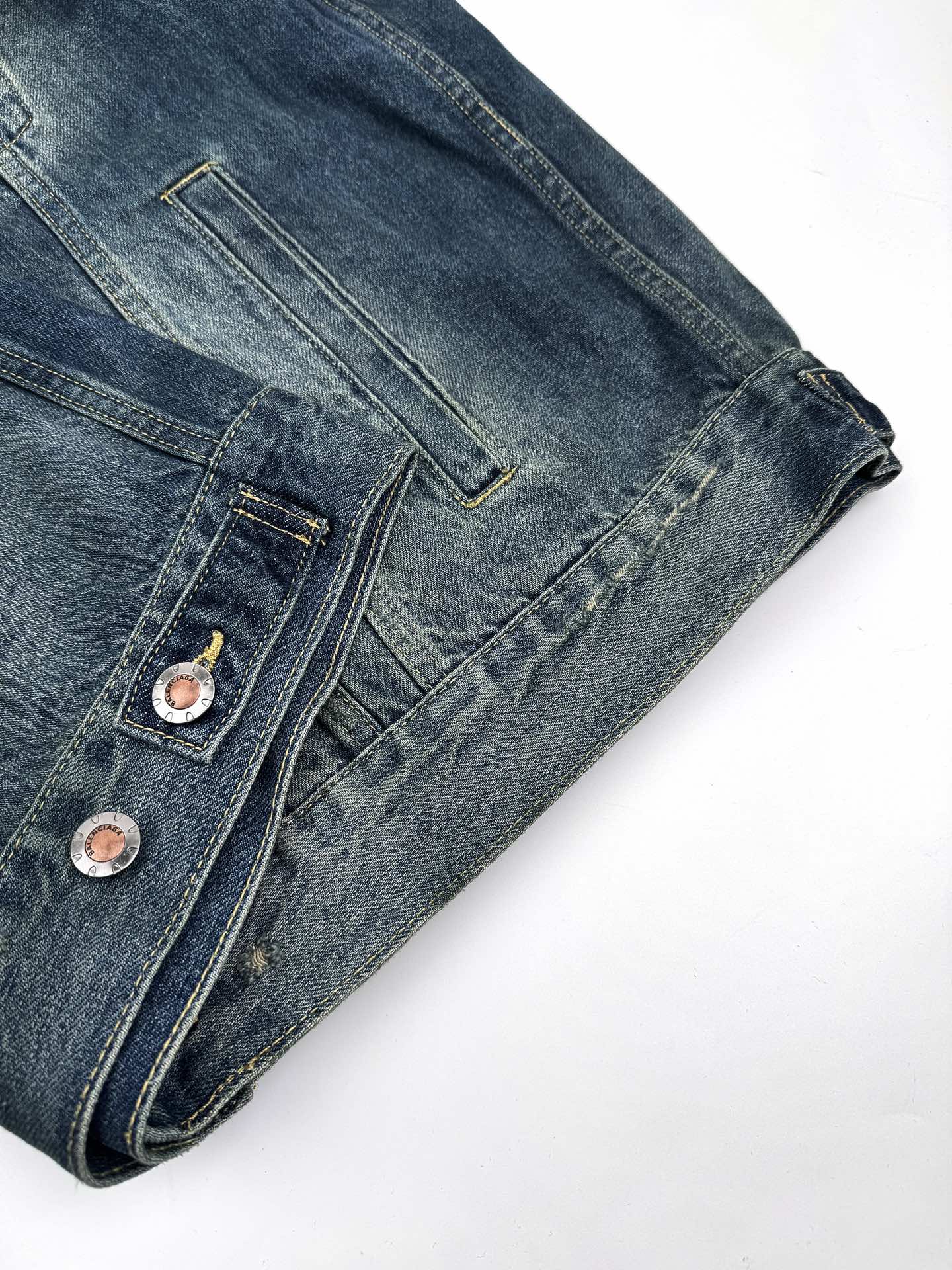 Premium Balenciaga Cut-up Tracksuit Replica Jacket - Image 9