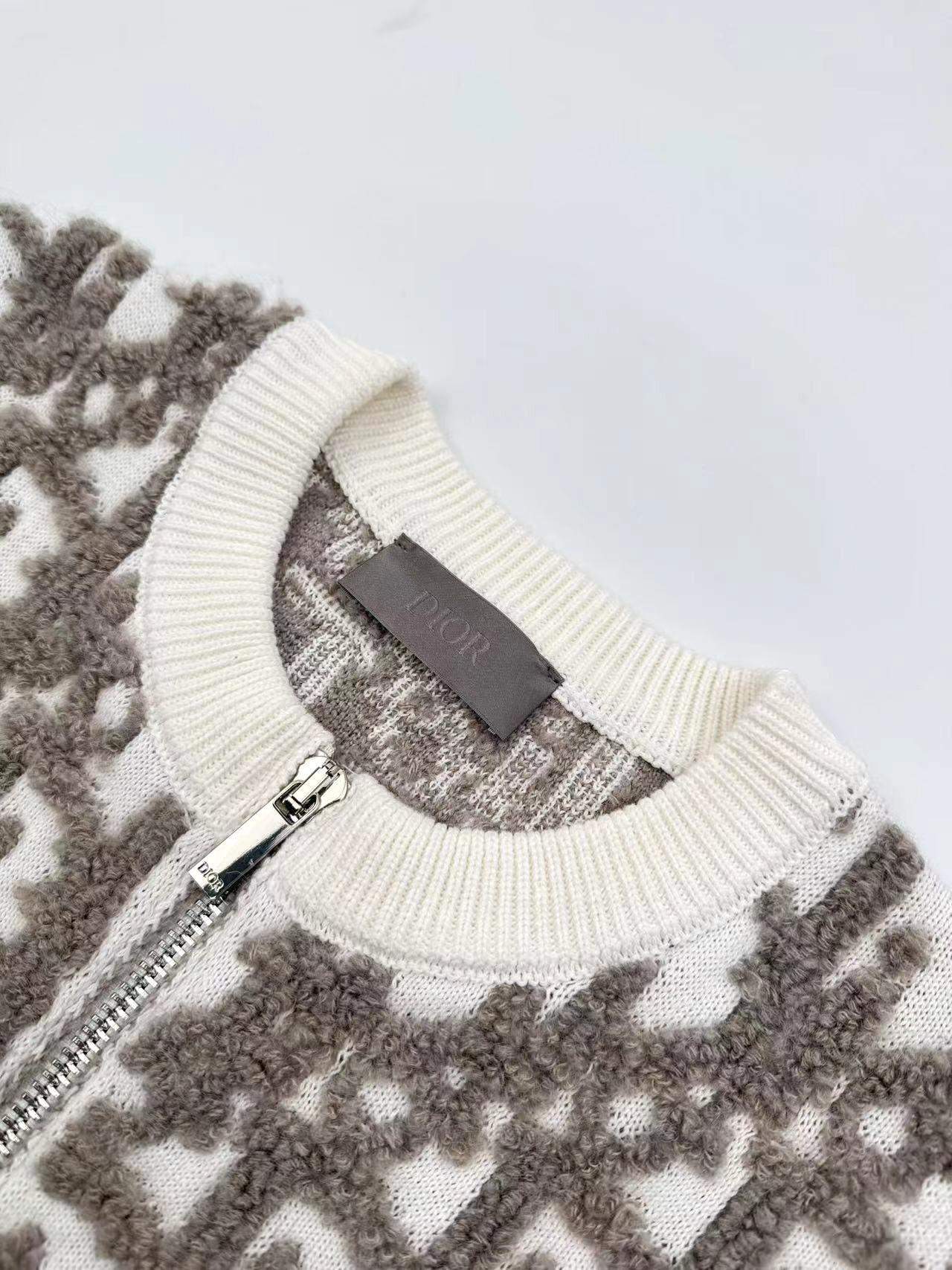 Luxury Christian Dior Oblique Replica Cardigan - Image 5