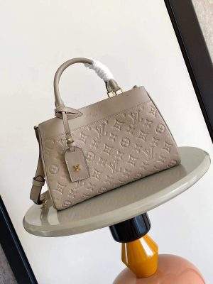 Deluxe Louis Vuitton Replica Avenue PM