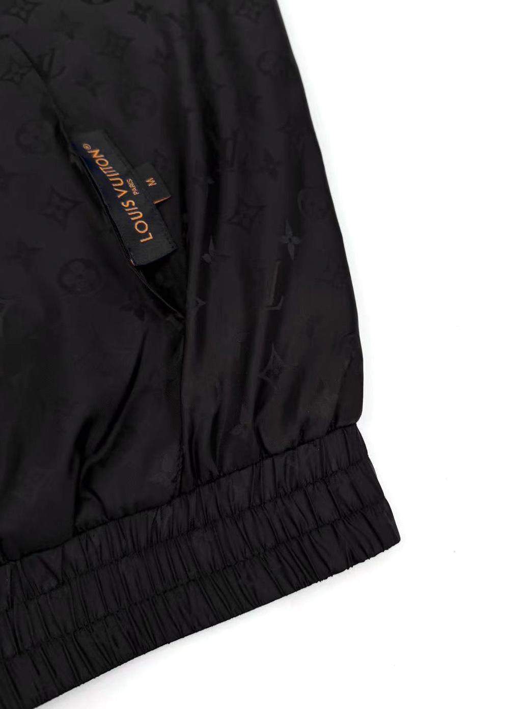 Luxury Replica Louis Vuitton Monogram Reversible Light Bomber - Image 7