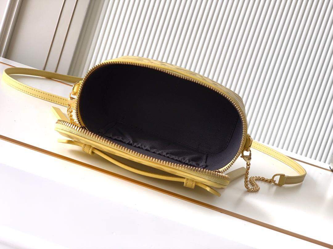 Deluxe Fendi Vanity Replica Mini Bag - Image 8