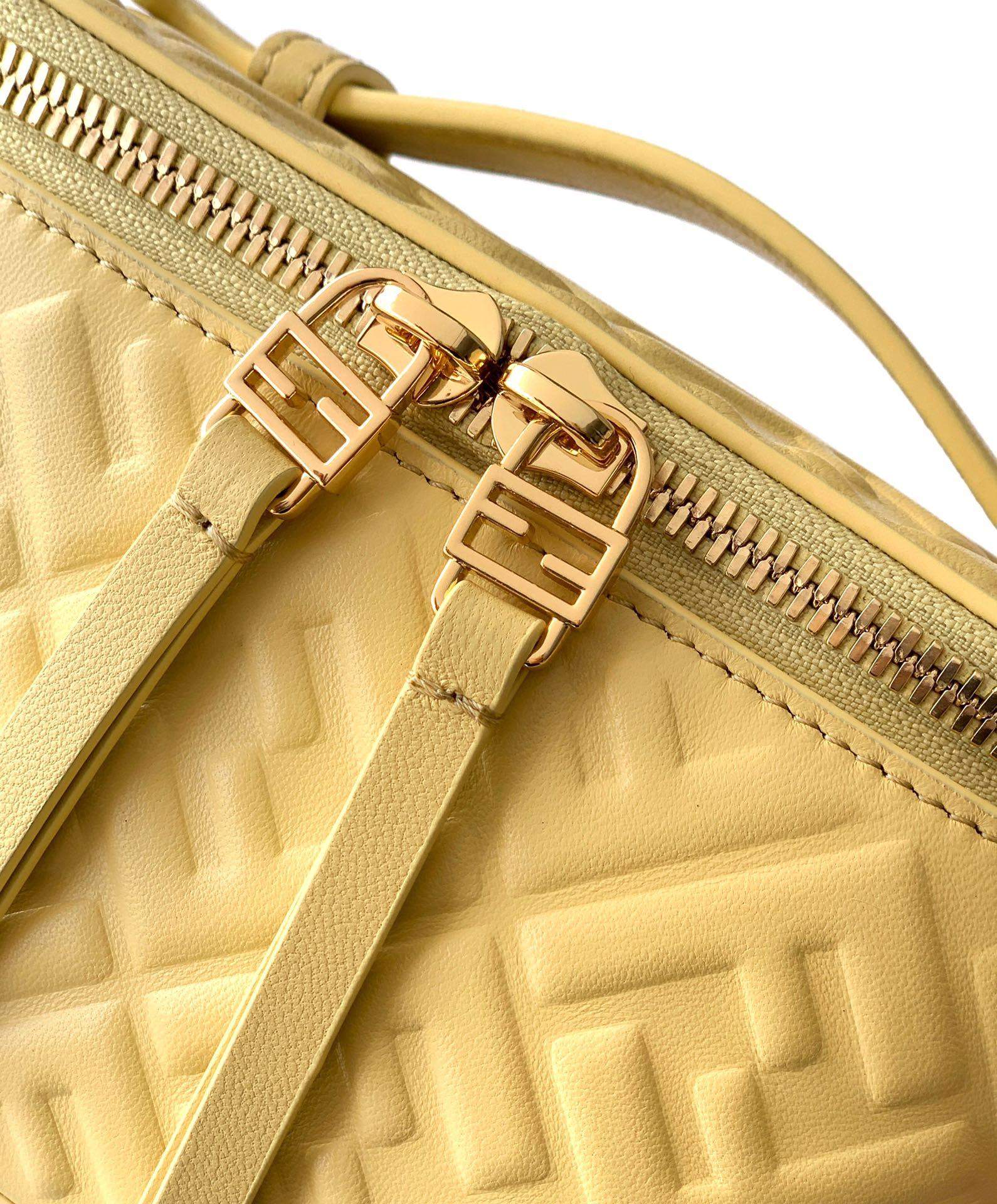 Deluxe Fendi Vanity Replica Mini Bag - Image 7