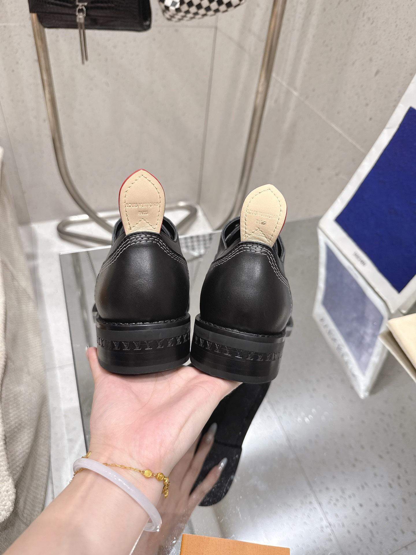 Superior Louis Vuitton LV Bubble Replica Derby - Image 8