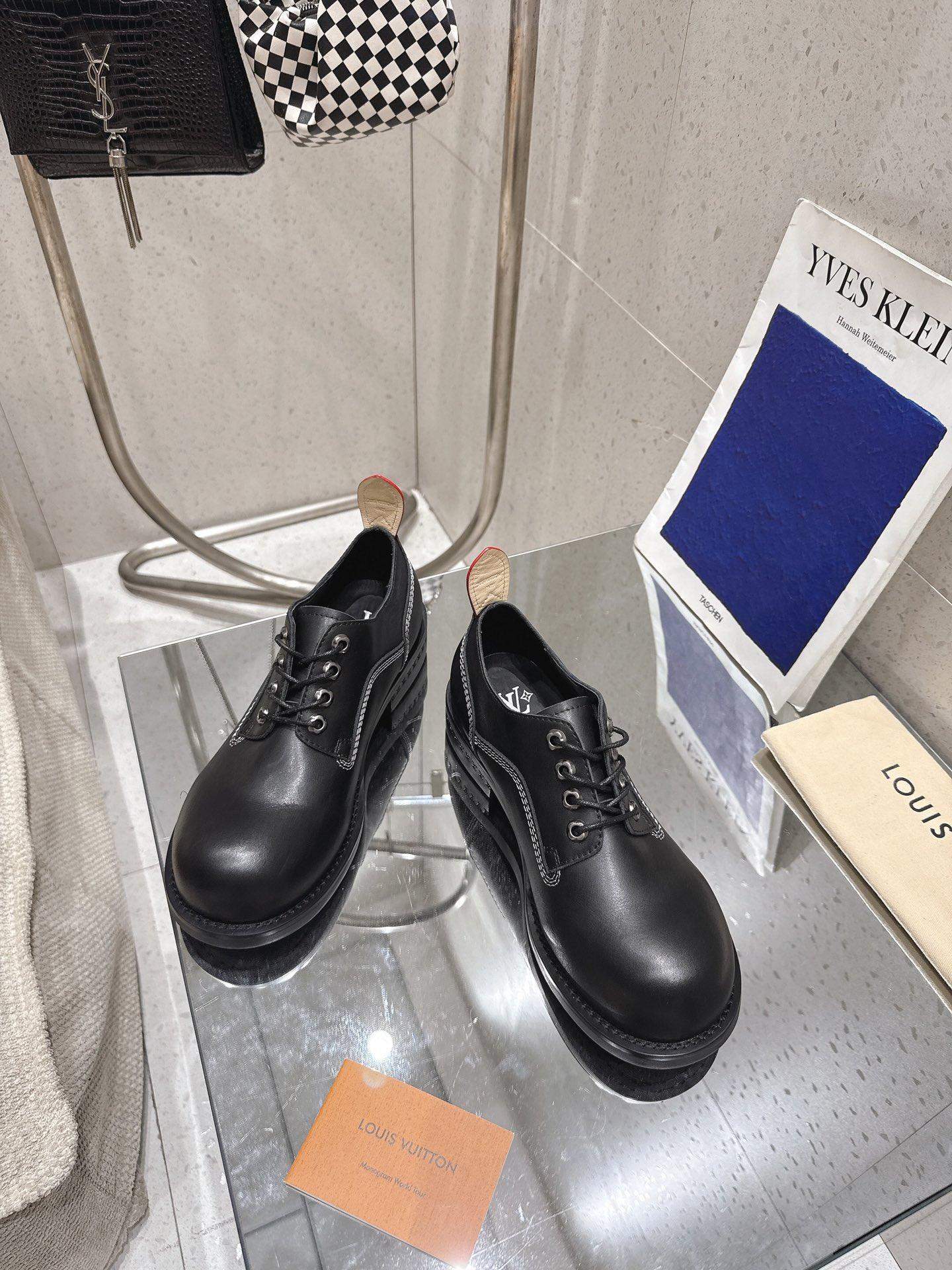 Superior Louis Vuitton LV Bubble Replica Derby - Image 4