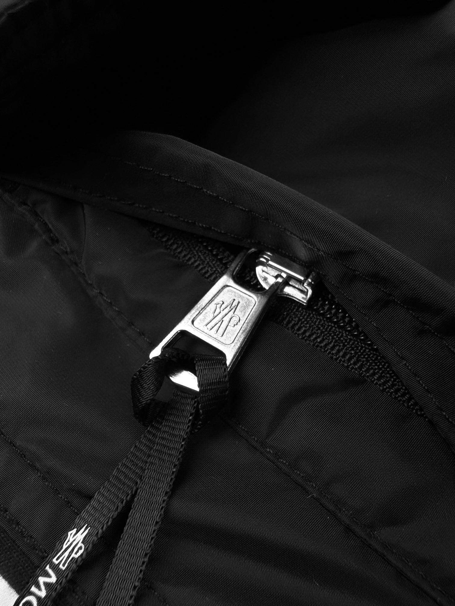 Exclusive Moncler Cotton Blend Replica Sweatshirt - Image 9