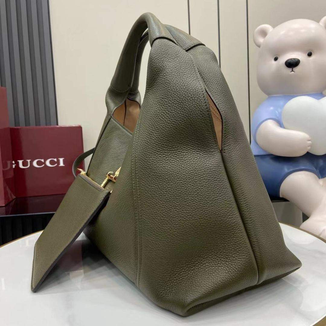 Copy Gucci Softbit Maxi Replica Shoulder Bag - Image 3