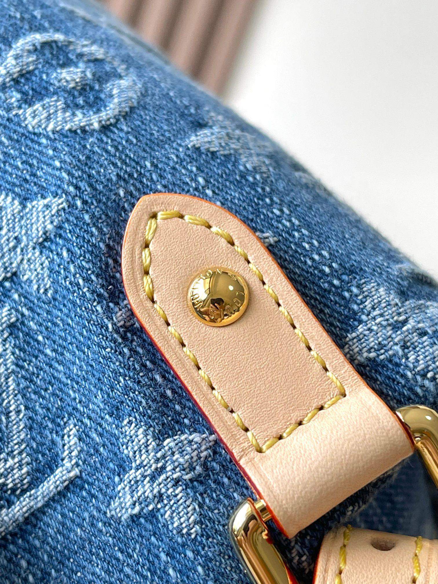 High-End Quality Louis Vuitton Venice Replica Backpack - Image 6