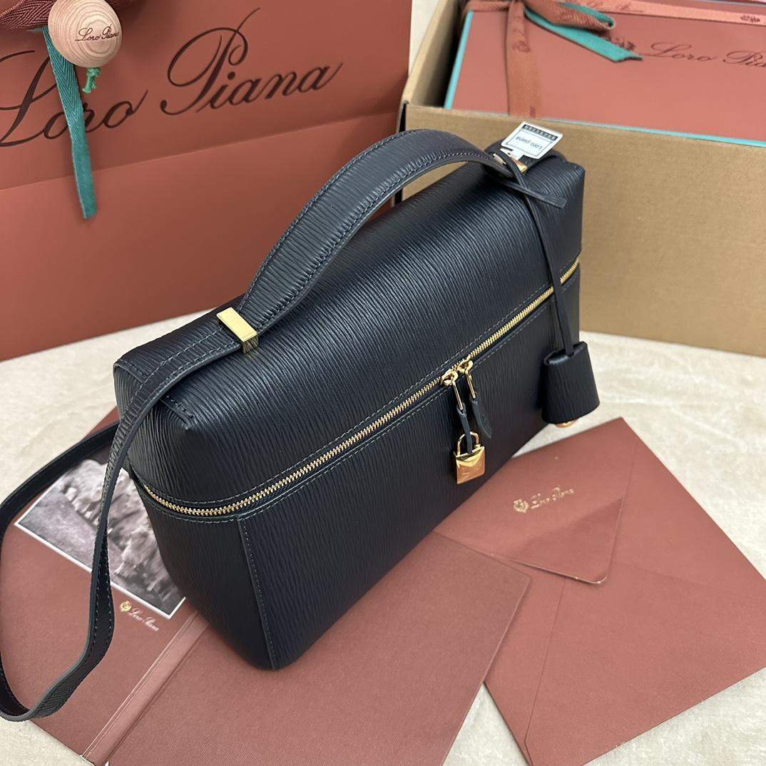 Premium Loro Piana Extra Replica Bag L27 - Image 4
