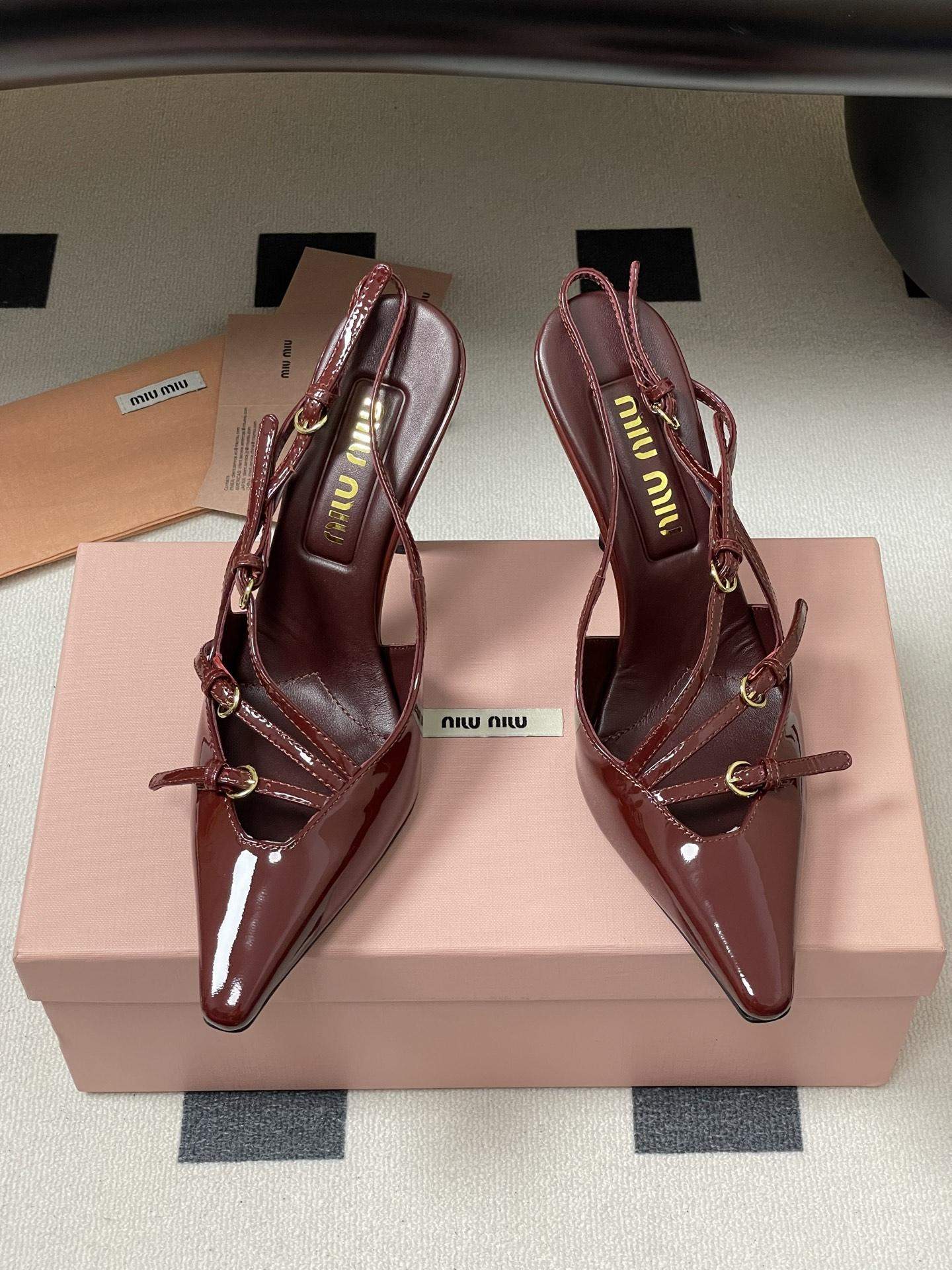 Best Miu Miu Patent Leather Replica Slingbacks With Buckles - Image 4