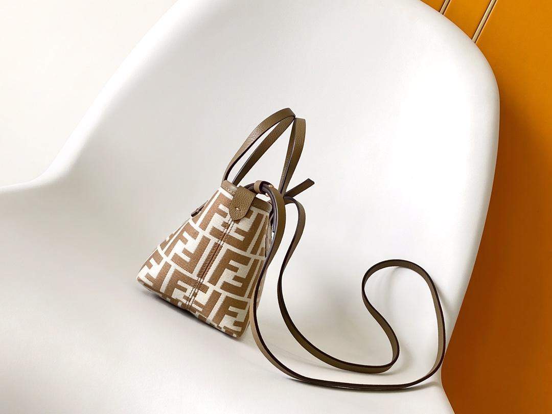 High-End Quality Fendi Replica Mini Roll Bag - Image 3