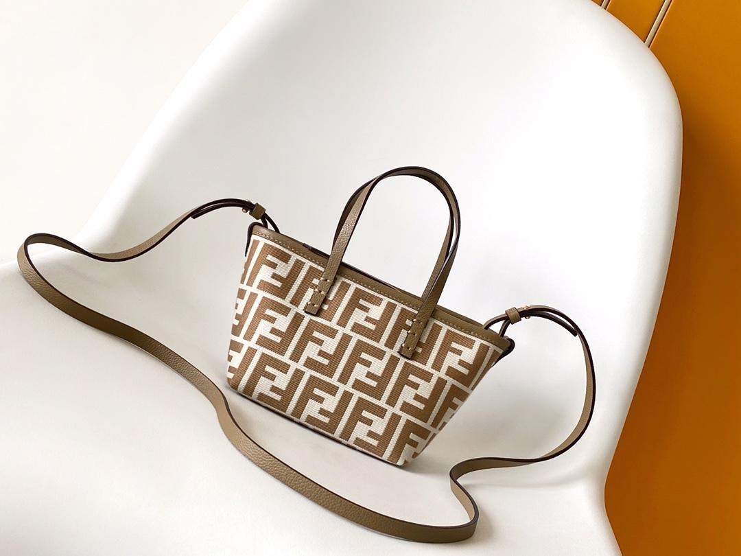 High-End Quality Fendi Replica Mini Roll Bag - Image 2