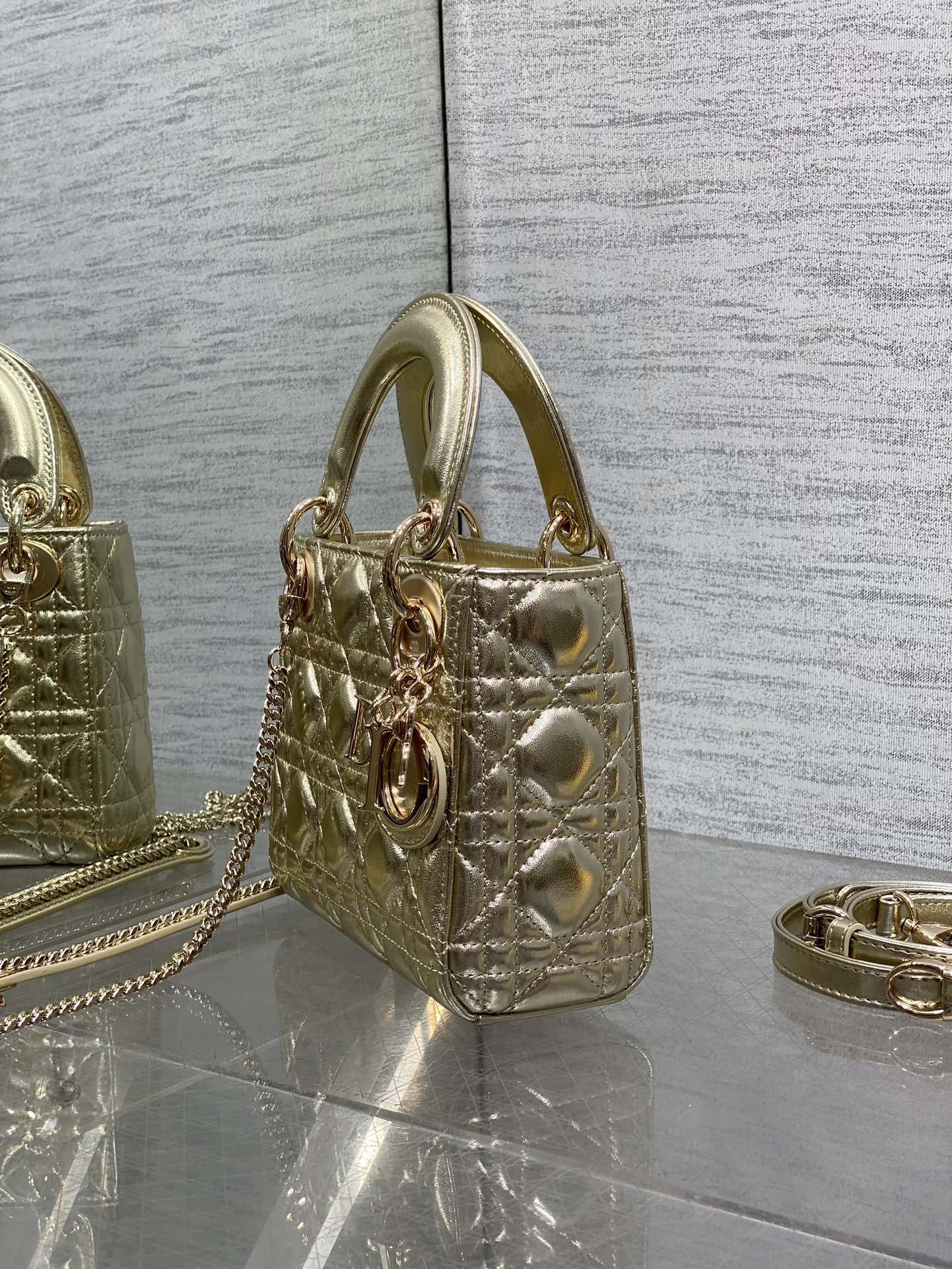 High Quality Christian Dior Mini Lady Dior Replica Bag - Image 4