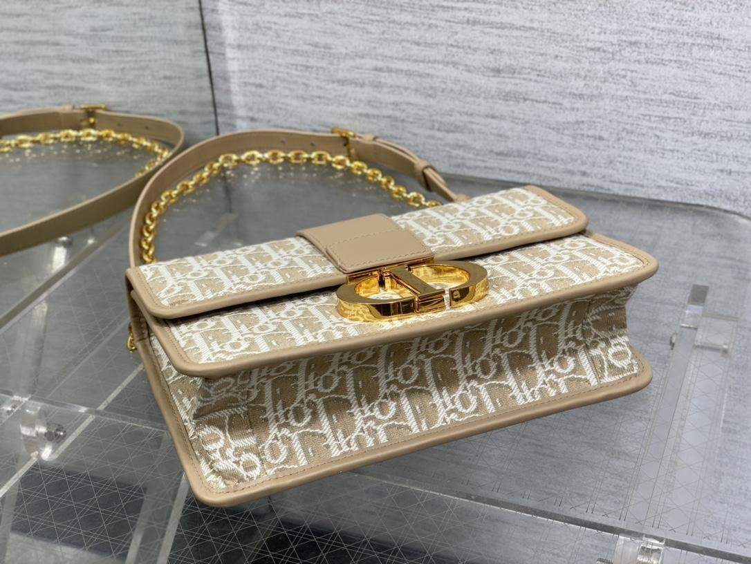 High-End Quality Christian Dior 30 Montaigne Chain Bag - Image 5