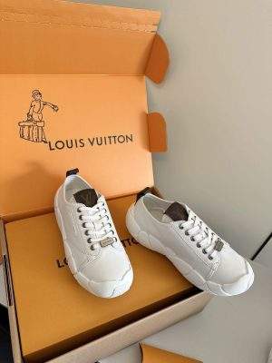 Finest Louis Vuitton LV Bubble Replica Sneaker