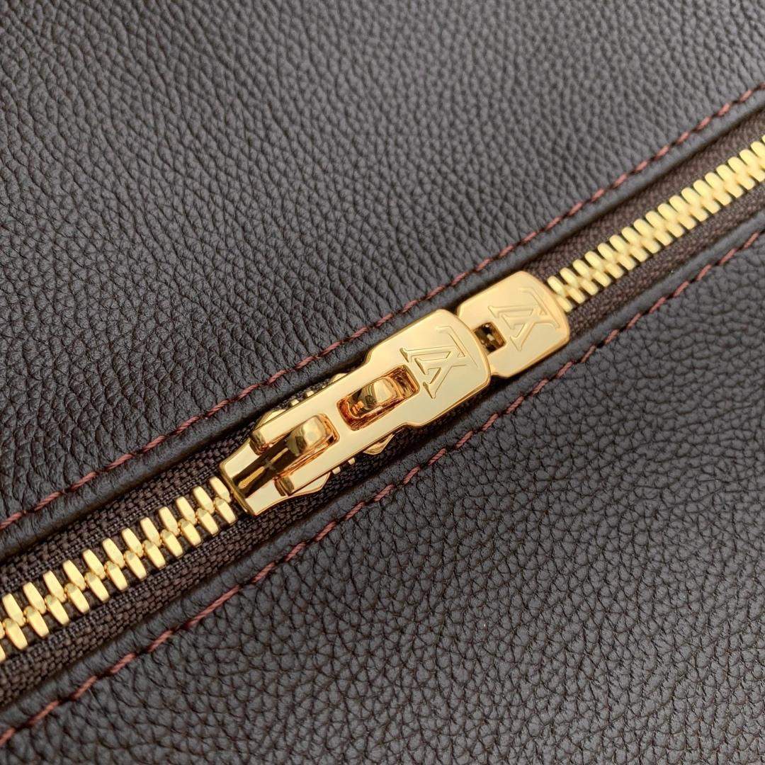 Exact Copy Louis Vuitton Express MM Replica Bag - Image 8