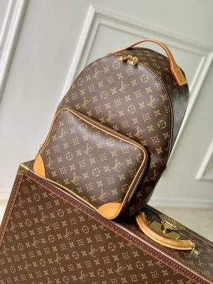 Deluxe Louis Vuitton Discovery Cargo Replica Backpack