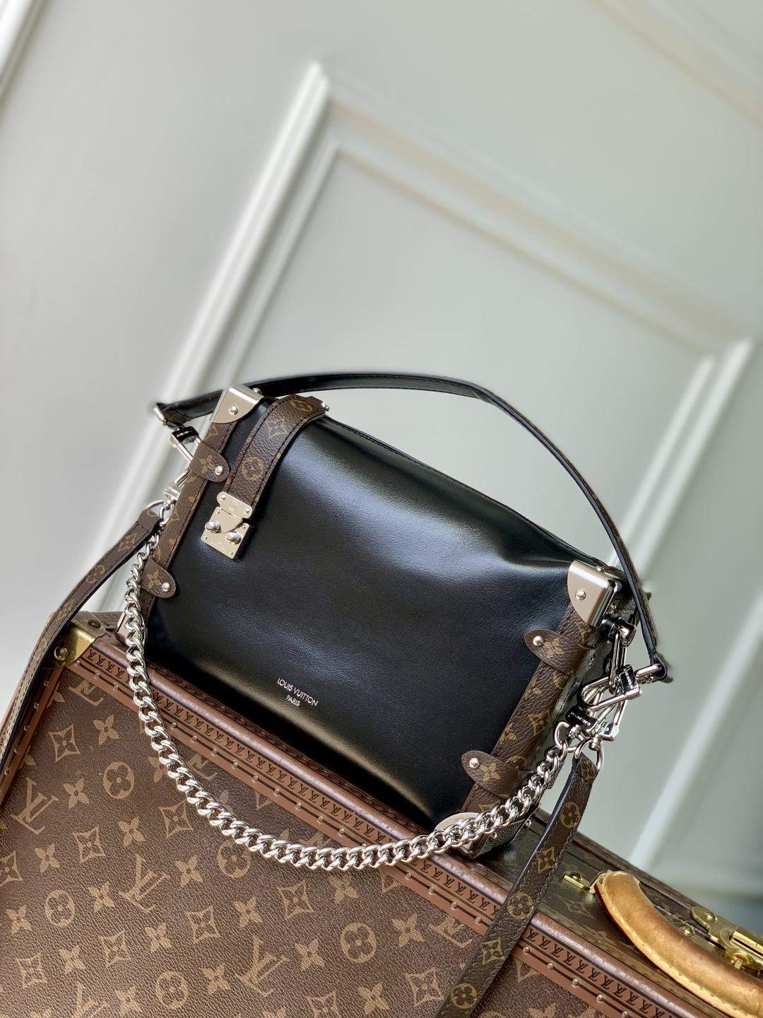 Copy Louis Vuitton Replica Side Trunk Vibe MM