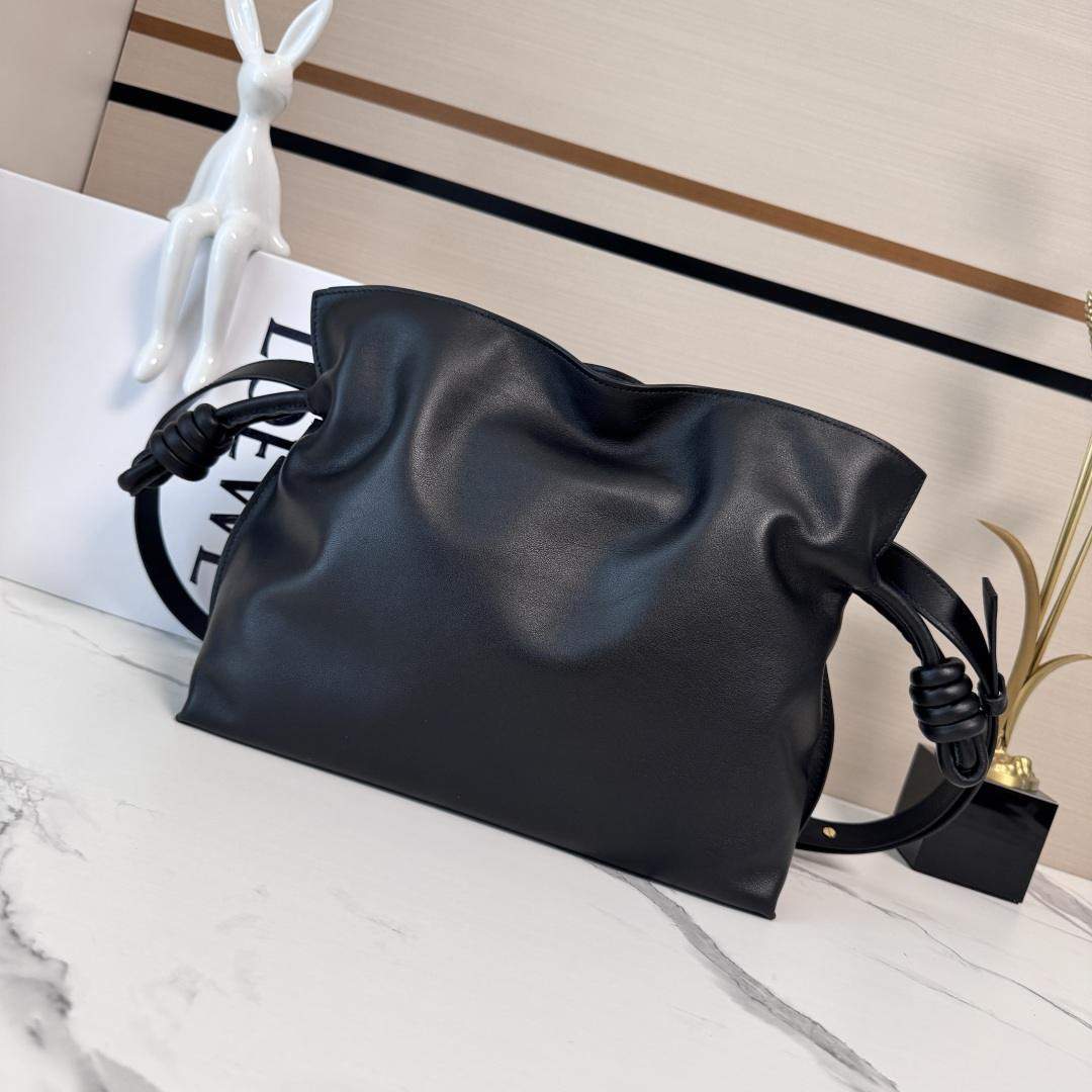 Deluxe Loewe Medium Flamenco Replica Clutch In Nappa Calfskin - Image 4