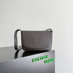 Luxury Replica Bottega Veneta Veneto Flap Messenger