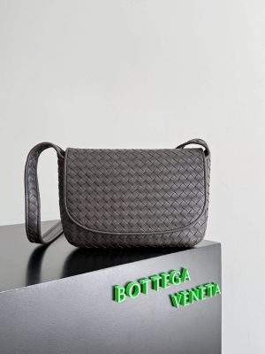 Luxury Replica Bottega Veneta Veneto Flap Messenger