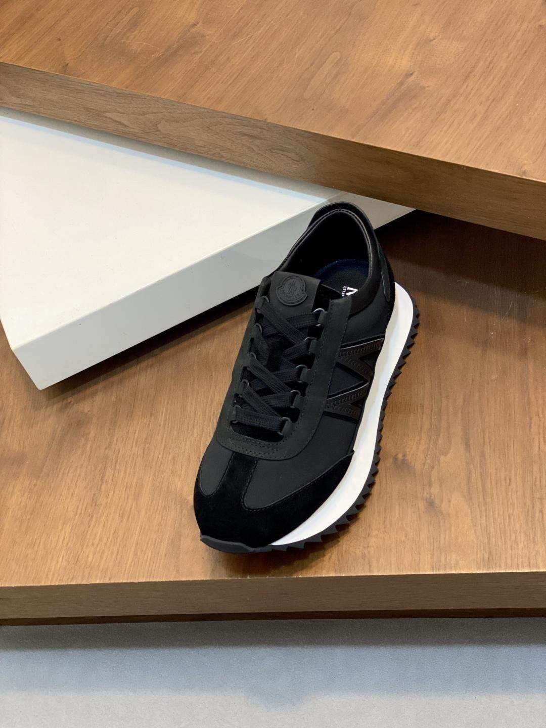 Copy Moncler Pacey2 Suede & Nubuck Replica Sneakers - Image 5