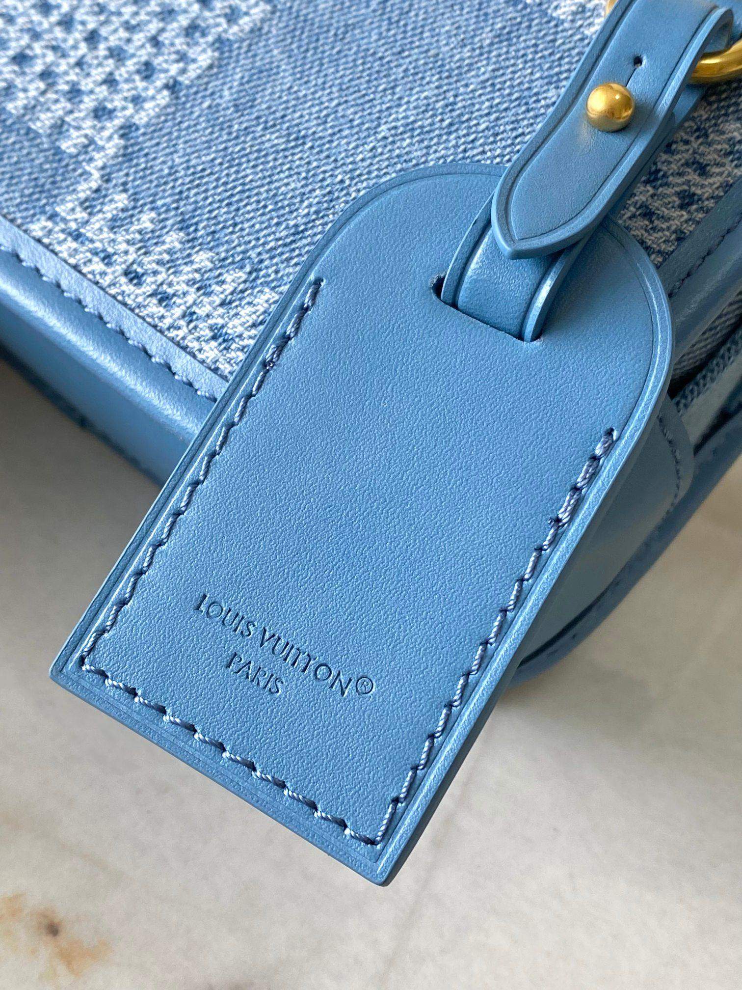 Luxury Louis Vuitton Bosphore Wearable Replica Wallet - Image 5