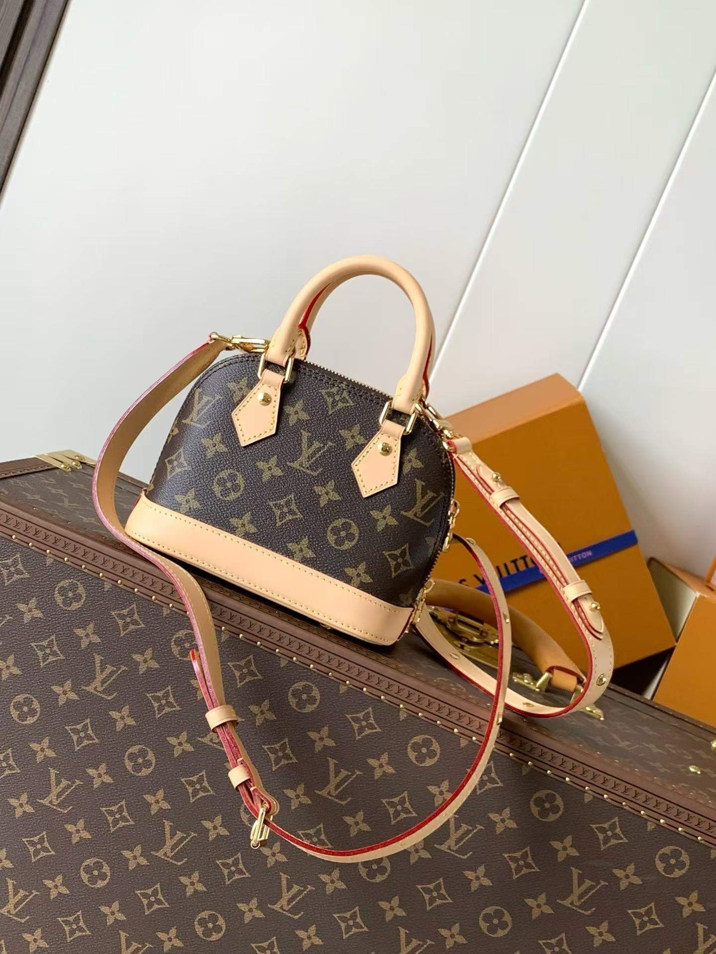 Top Grade Louis Vuitton Replica Alma Mini LV&I - Image 2