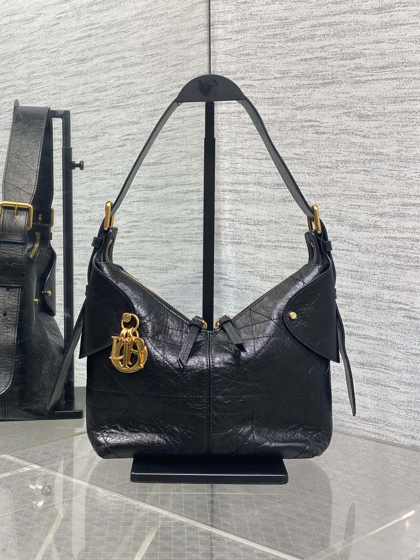 Exclusive Christian Dior Small Dior Voyage Replica Bag
