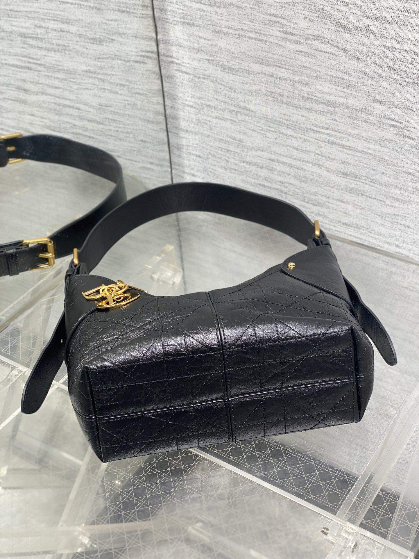 Exclusive Christian Dior Small Dior Voyage Replica Bag - Image 4