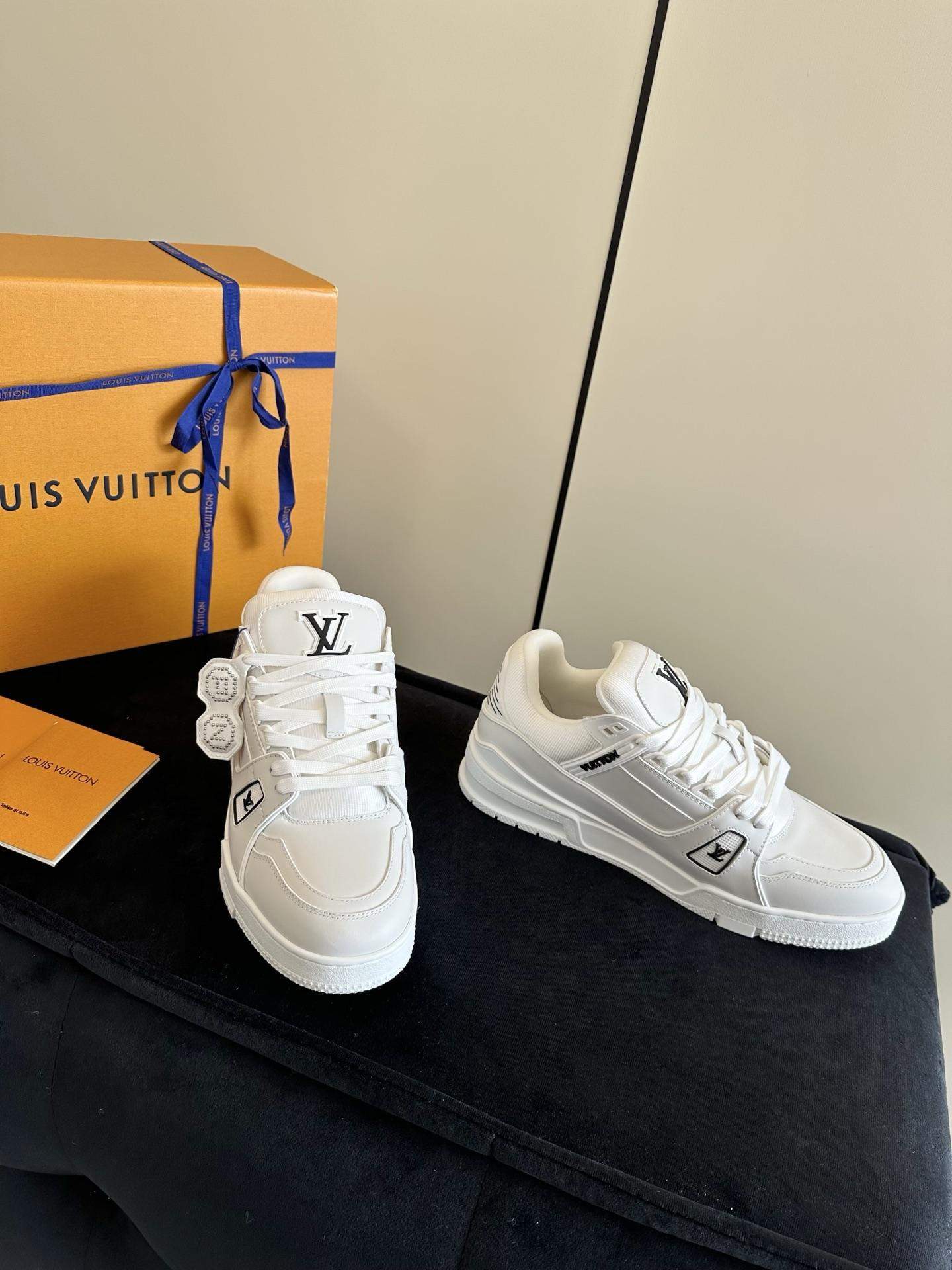 Supreme Louis Vuitton LV Trainer Replica Sneaker - Image 3