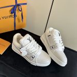 Supreme Louis Vuitton LV Trainer Replica Sneaker