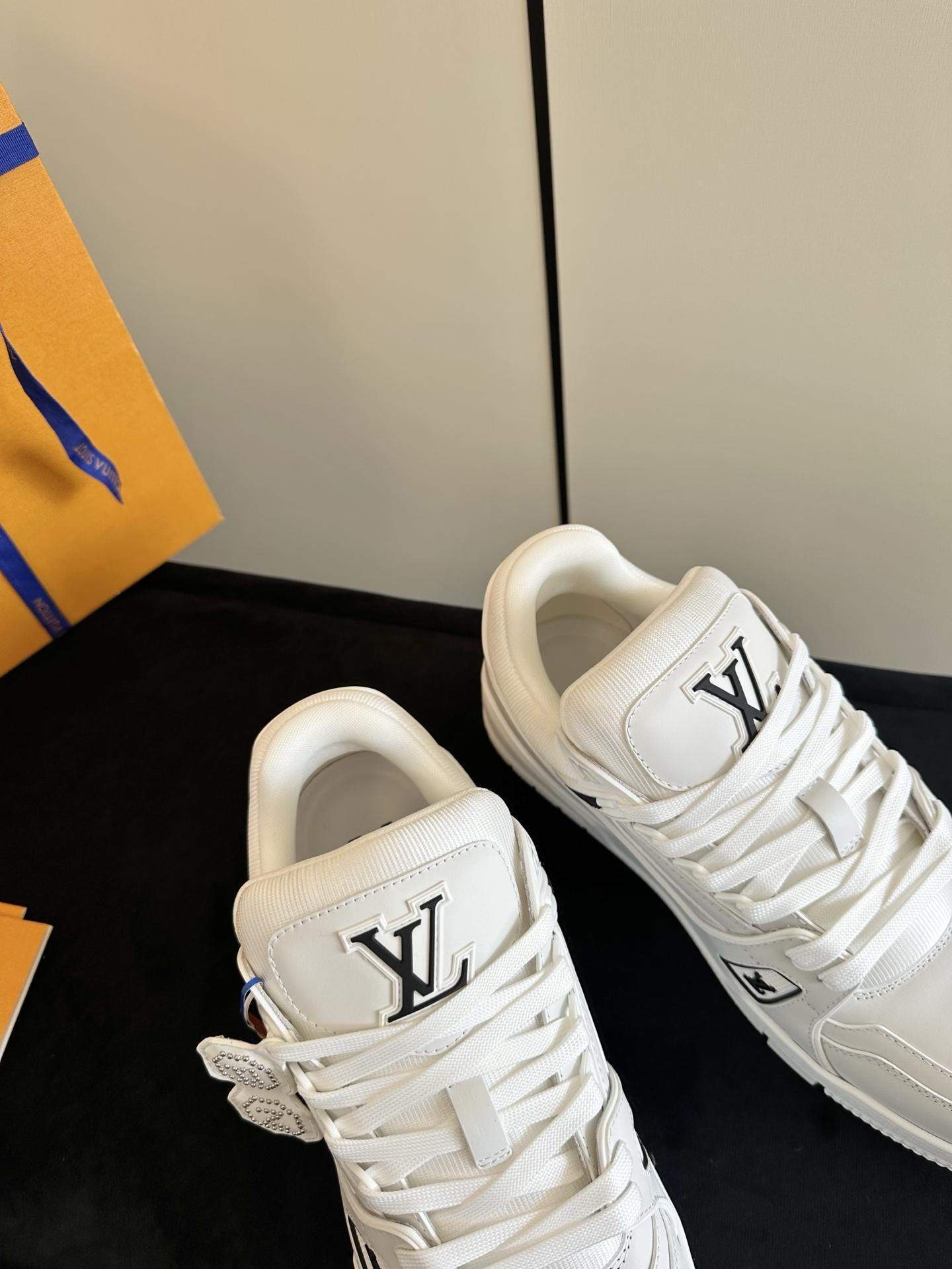 Supreme Louis Vuitton LV Trainer Replica Sneaker - Image 5