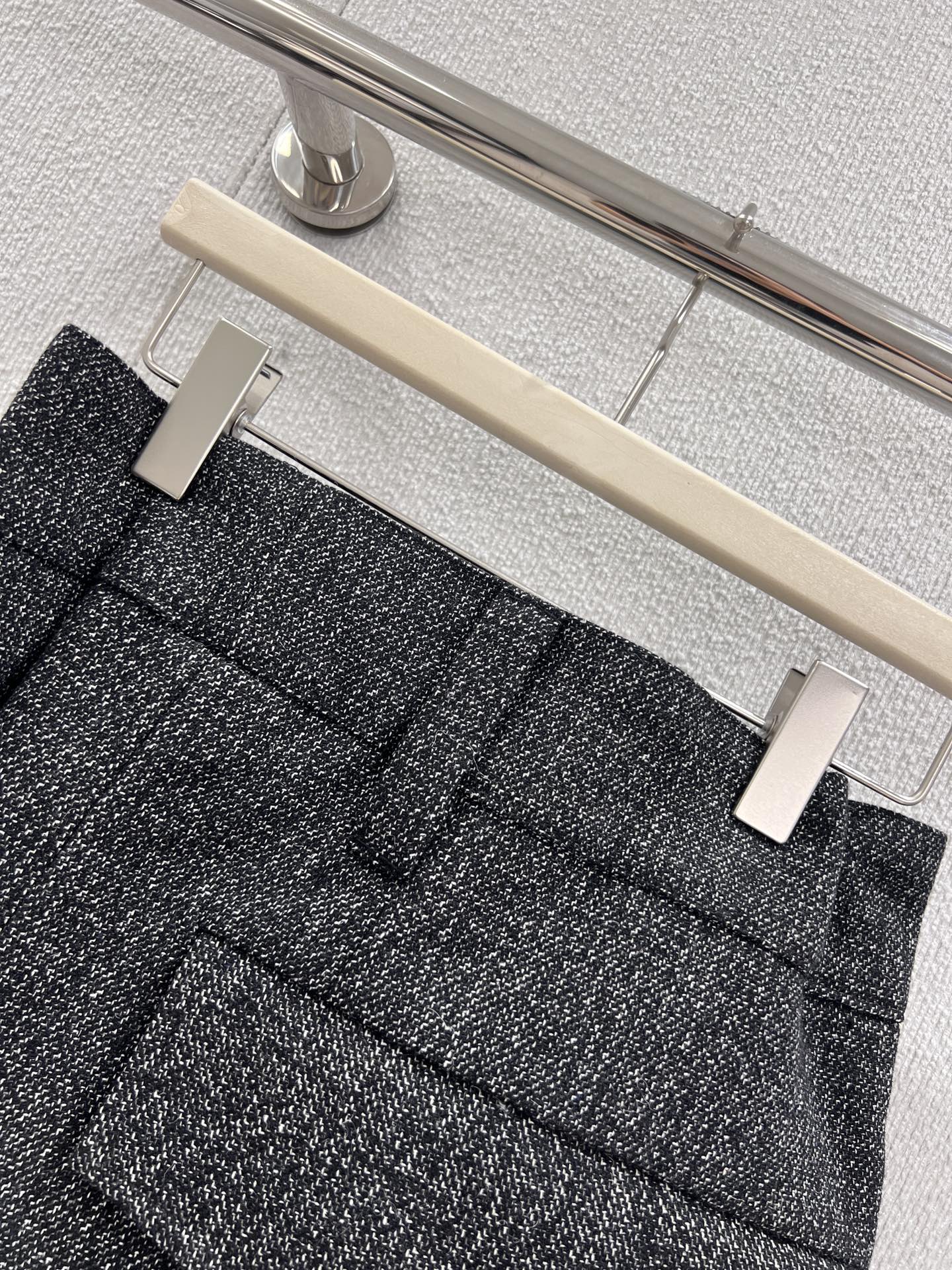 Superior Prada Gingham Check Mouliné Wool Replica Miniskirt - Image 6