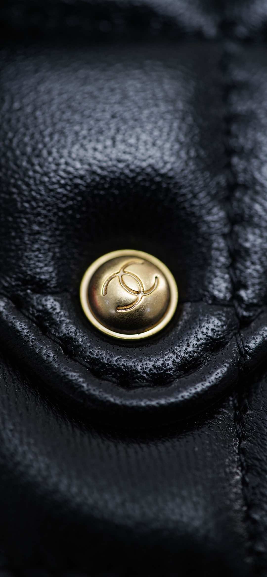 Original Inspired Shiny Lambskin Replica Wallet On Chain - Image 14