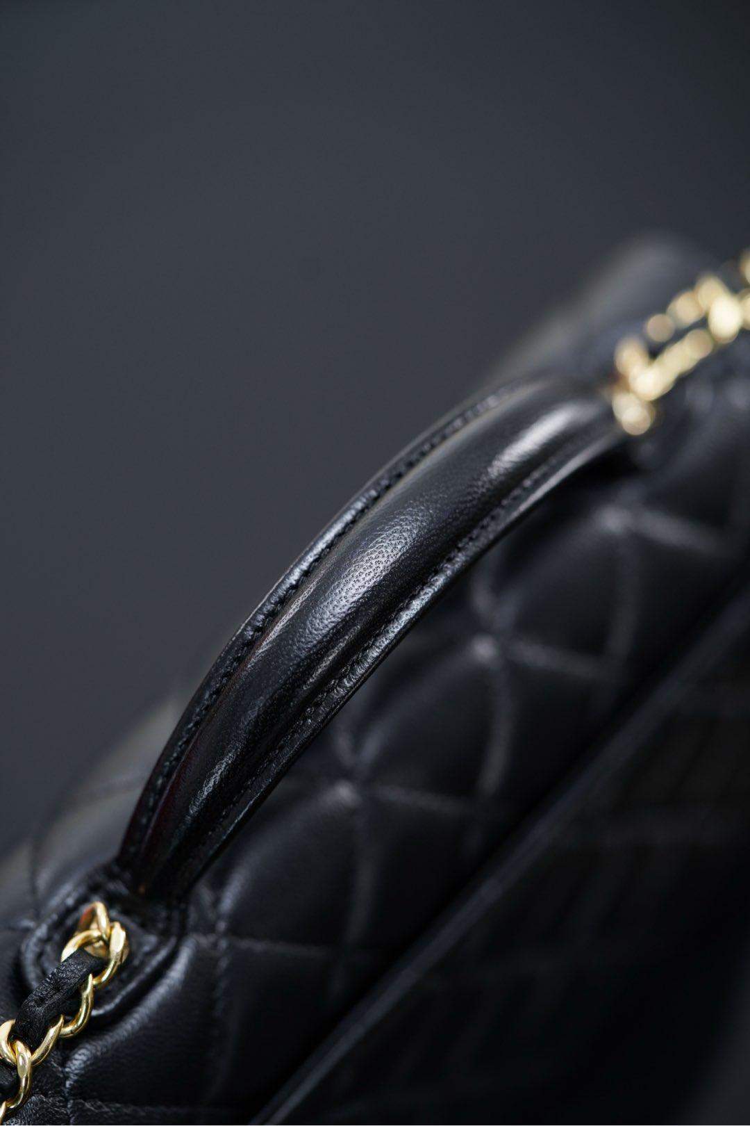 Original Inspired Shiny Lambskin Replica Wallet On Chain - Image 27