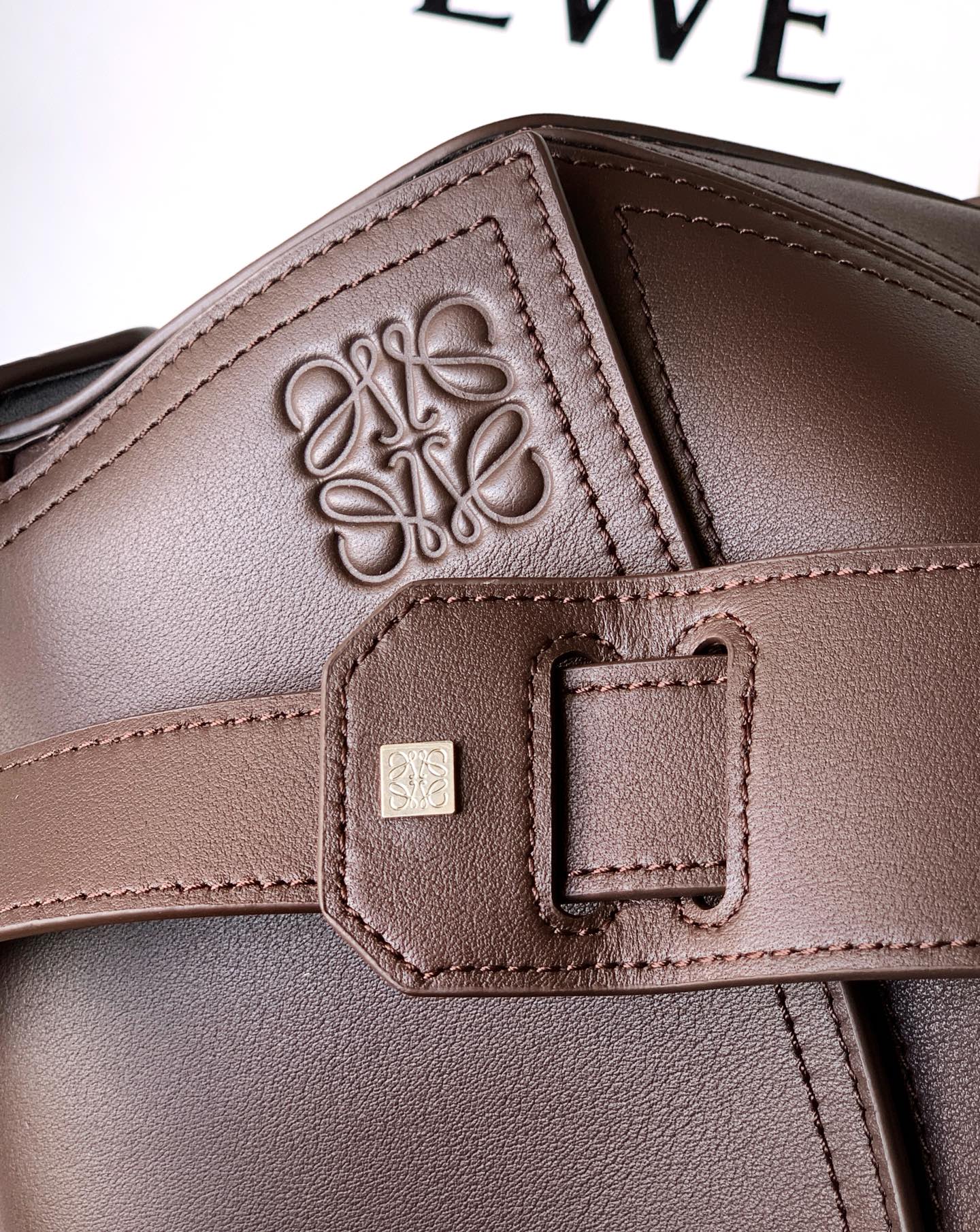 Elite Loewe Large Puzzle Replica Biker Bag In Shiny Calfskin - Image 8